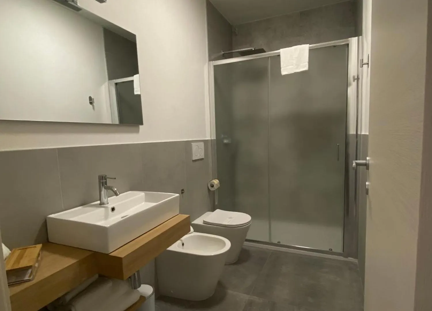 Dormi-Re Affittacamere Reggio Emilia Guest house